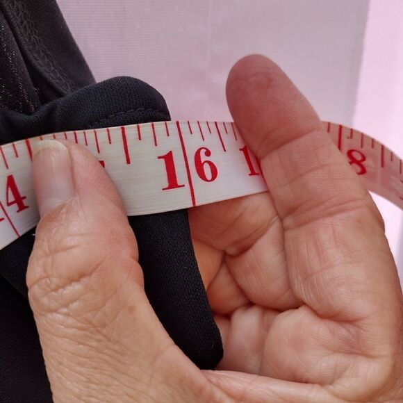 Express tank top  - Picture 6 of 7